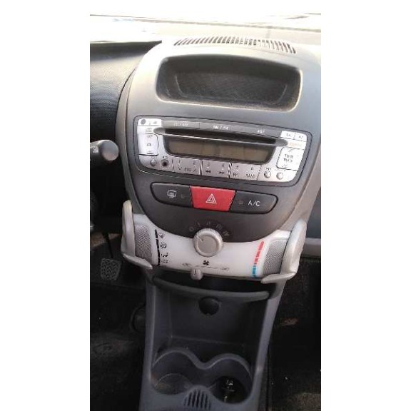 peugeot 107 del año 2008