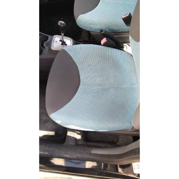 peugeot 107 del año 2008