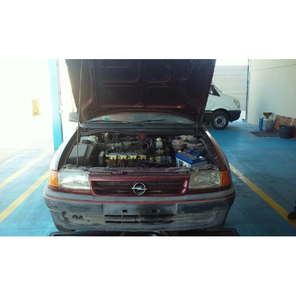 opel astra f berlina del año 1991