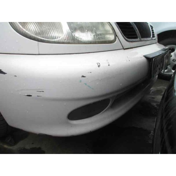 daewoo lanos del año 1999