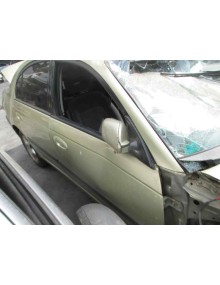 toyota avensis berlina (t 22) del año 2001 2