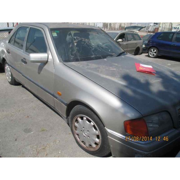 mercedes-benz clase c (w202) berlina del año 1996
