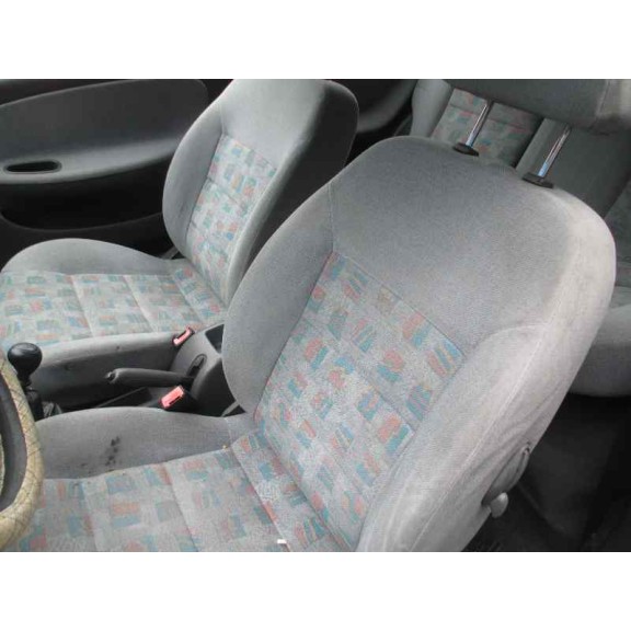 daewoo lanos del año 1999