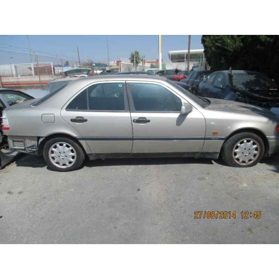 mercedes-benz clase c (w202) berlina del año 1996