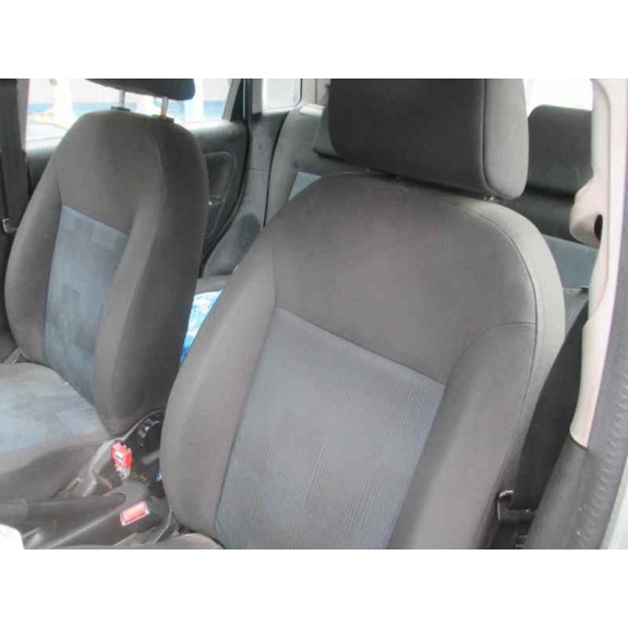 ford fiesta (cbk) del año 2008