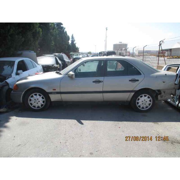 mercedes-benz clase c (w202) berlina del año 1996