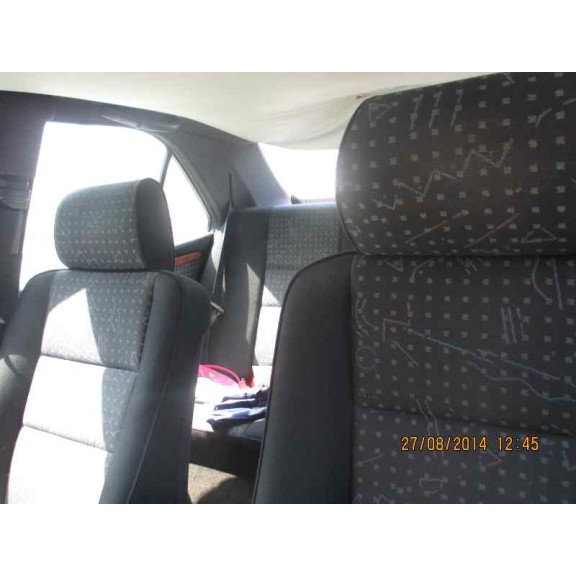 mercedes-benz clase c (w202) berlina del año 1996