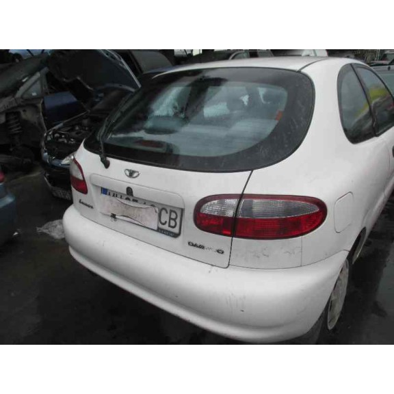 daewoo lanos del año 1999