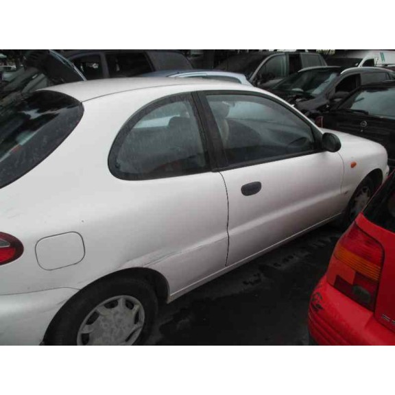 daewoo lanos del año 1999