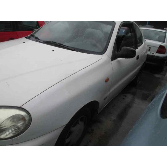 daewoo lanos del año 1999