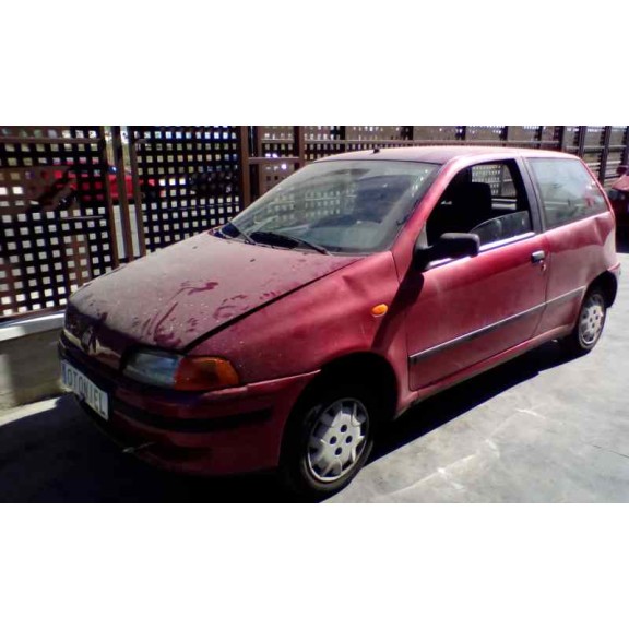 fiat punto berlina (176) del año 1999