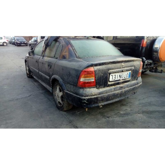 opel astra g berlina del año 1999