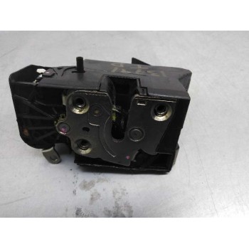Recambio de cerradura puerta trasera derecha para dacia sandero 0.9 tce cat referencia OEM IAM 825022281R  2 PINS