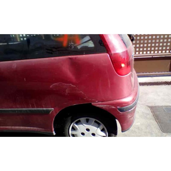 fiat punto berlina (176) del año 1999