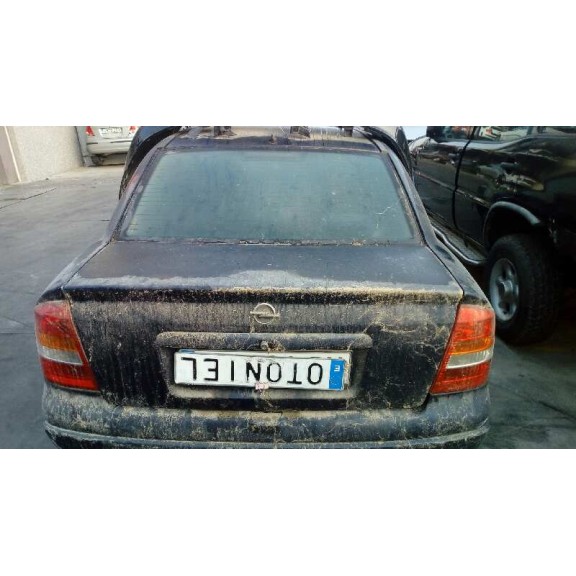 opel astra g berlina del año 1999