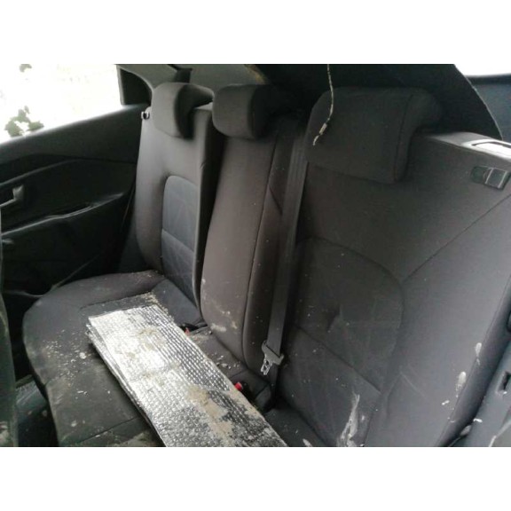 kia rio del año 2012