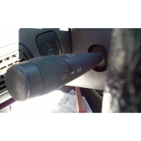 fiat punto berlina (176) del año 1999