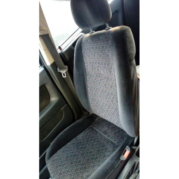 opel astra g berlina del año 1999