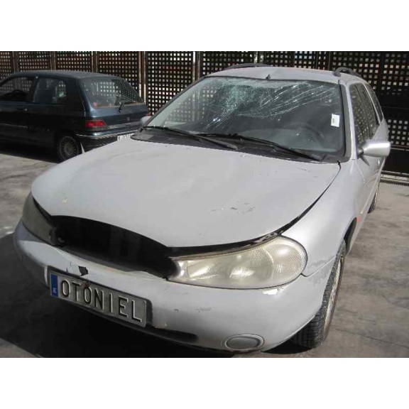 ford mondeo berlina (gd) del año 2000