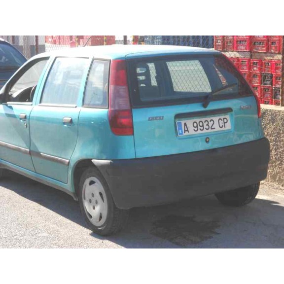fiat punto berlina (176) del año 1995