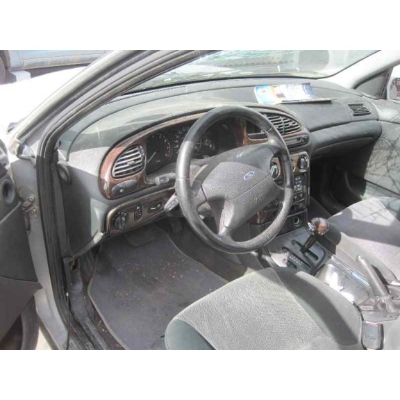 ford mondeo berlina (gd) del año 2000