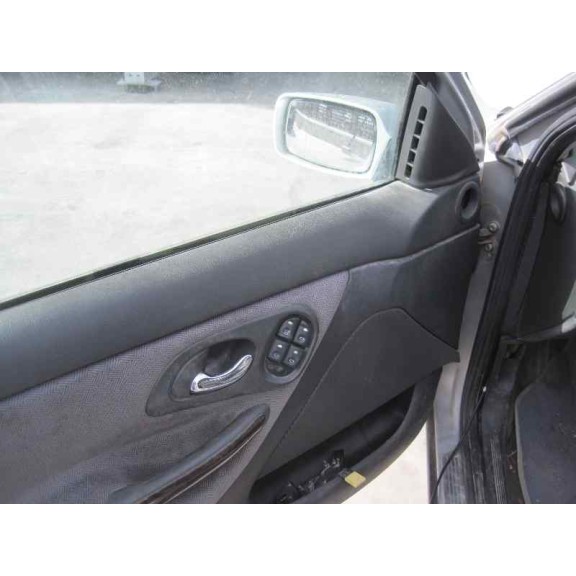 ford mondeo berlina (gd) del año 2000