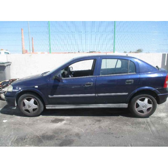 opel astra g berlina del año 1999
