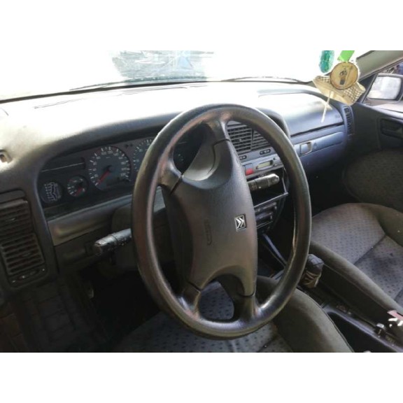 citroën xantia berlina del año 1999