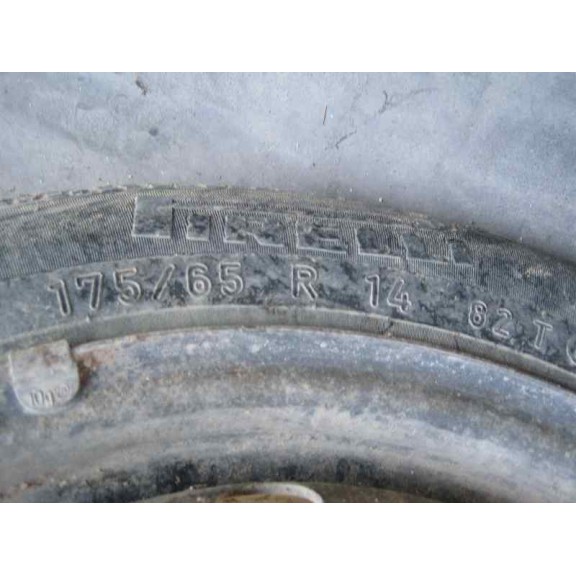 peugeot 206 berlina del año 2000