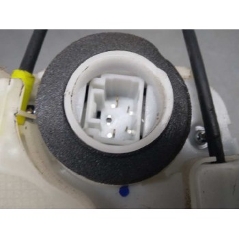 Recambio de cerradura puerta trasera izquierda para toyota yaris active referencia OEM IAM   4 PINS