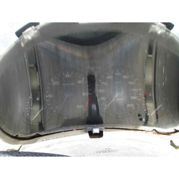 peugeot 206 berlina del año 2000