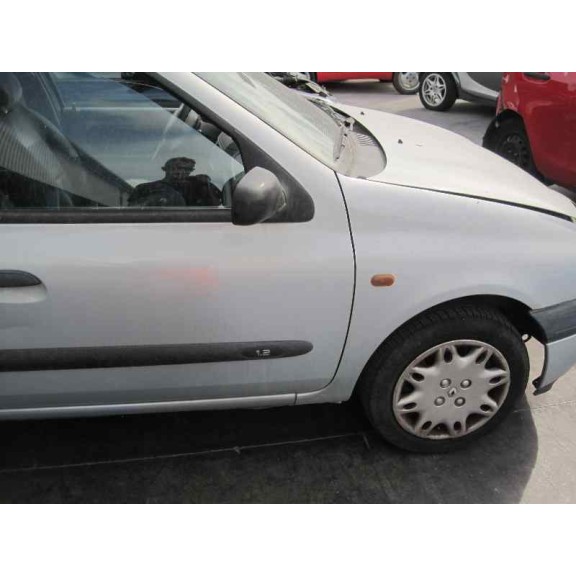 renault clio ii fase i (b/cbo) del año 1998
