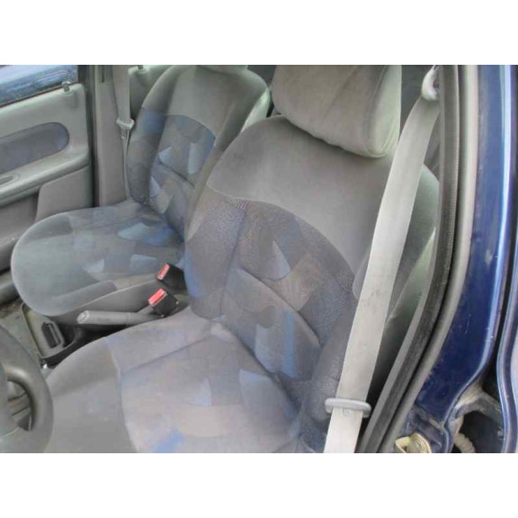 renault clio ii fase i (b/cbo) del año 2000