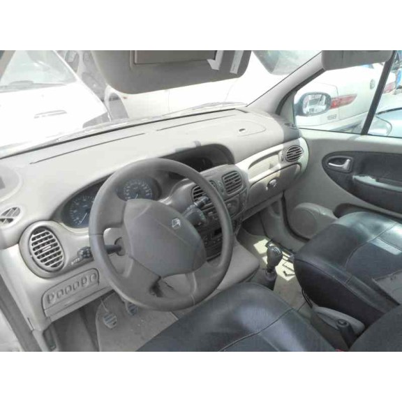 renault scenic (ja..) del año 2003