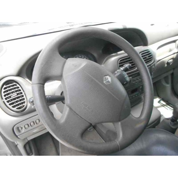 renault scenic (ja..) del año 2003