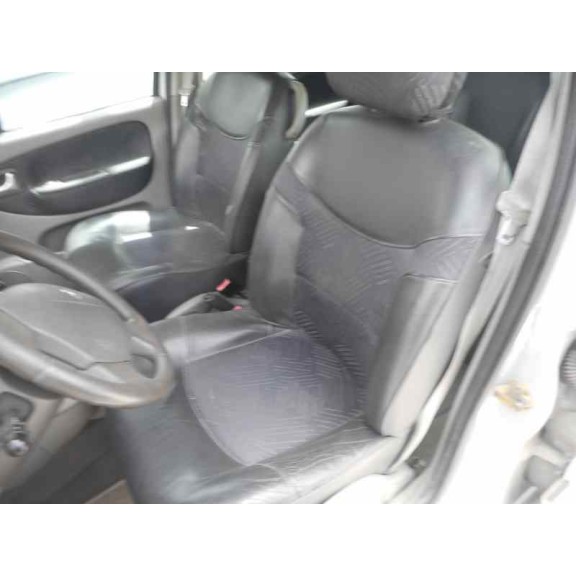 renault scenic (ja..) del año 2003