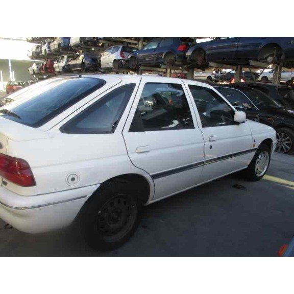 ford escort berlina/turnier del año 1993