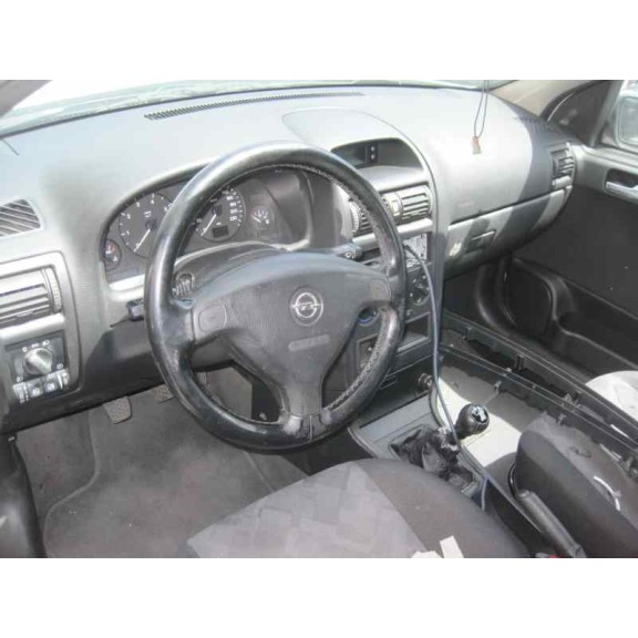 opel astra g berlina del año 1999