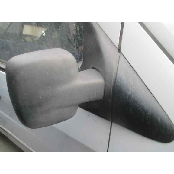 mercedes-benz vito (w638) caja cerrada del año 1999