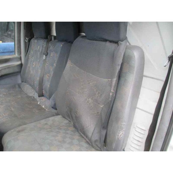 mercedes-benz vito (w638) caja cerrada del año 1999