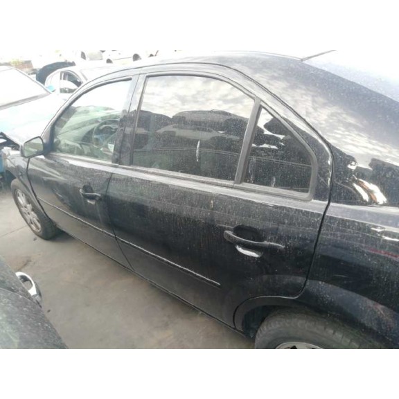 ford mondeo berlina (ge) del año 2001