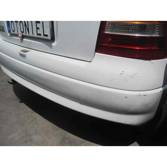 opel astra g berlina del año 1999