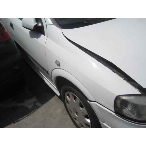 opel astra g berlina del año 1999