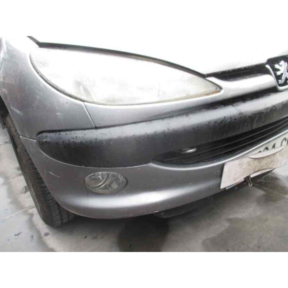 peugeot 206 berlina del año 2002