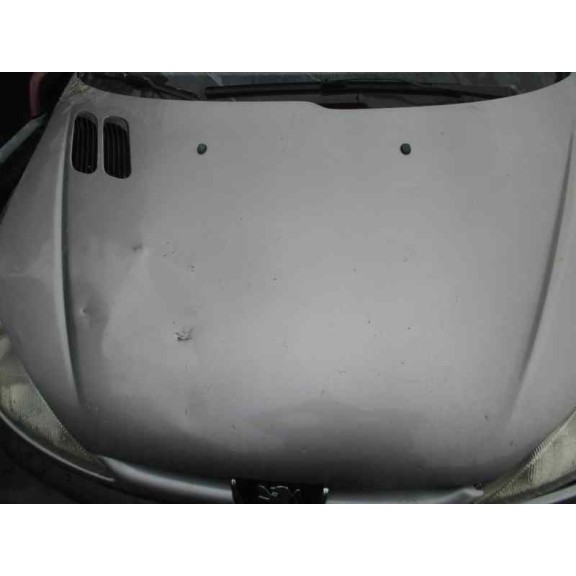 peugeot 206 berlina del año 2002