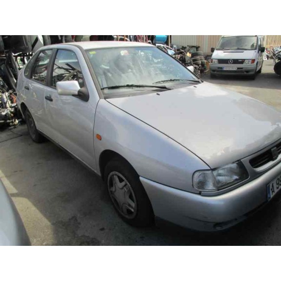 seat cordoba berlina (6k2) del año 1998