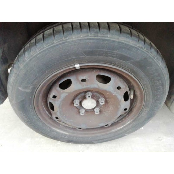 seat ibiza (6l1) del año 2004