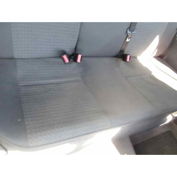 opel corsa c del año 2001