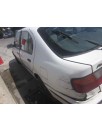 nissan primera berlina (p11) del año 1998