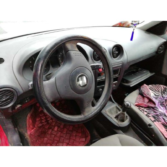 seat ibiza (6l1) del año 2004